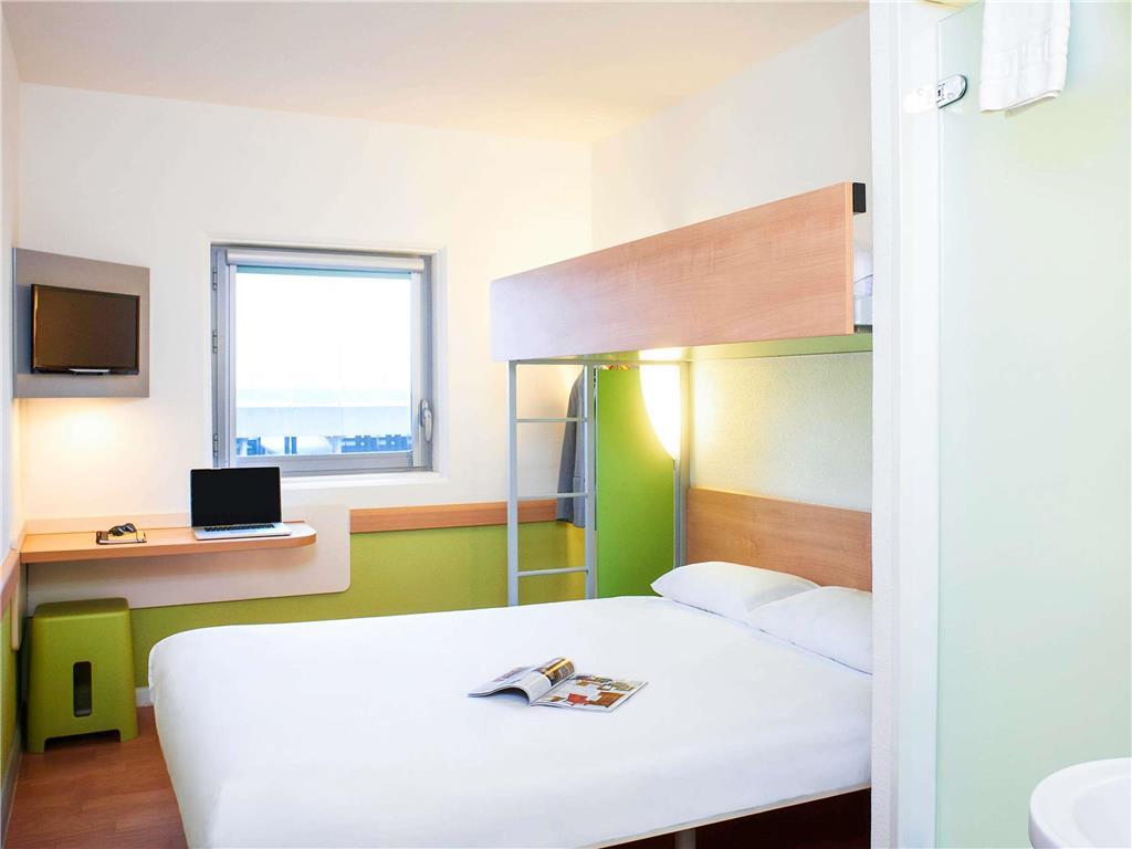 Ibis Budget Birmingham Airport Terminal Building - Nec บิกเกนฮิลล์ ห้อง รูปภาพ